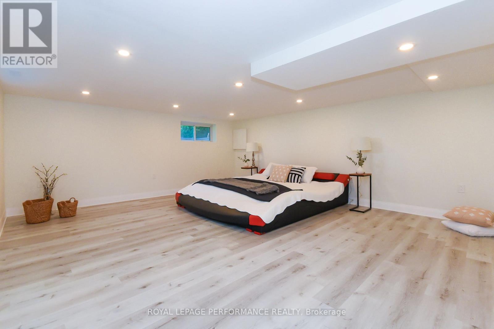 839 Nicholson Avenue Property Photo 33