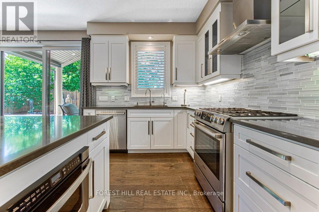 158 Eaglecrest Street Property Photo 17