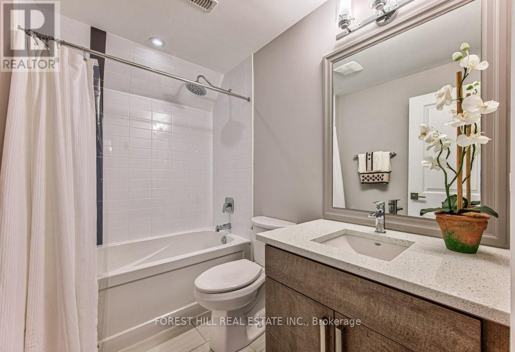 158 Eaglecrest Street Property Photo 40