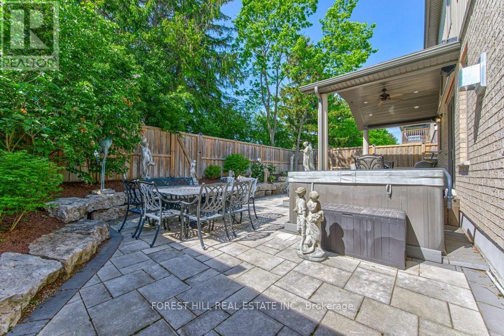 158 Eaglecrest Street Property Photo 47