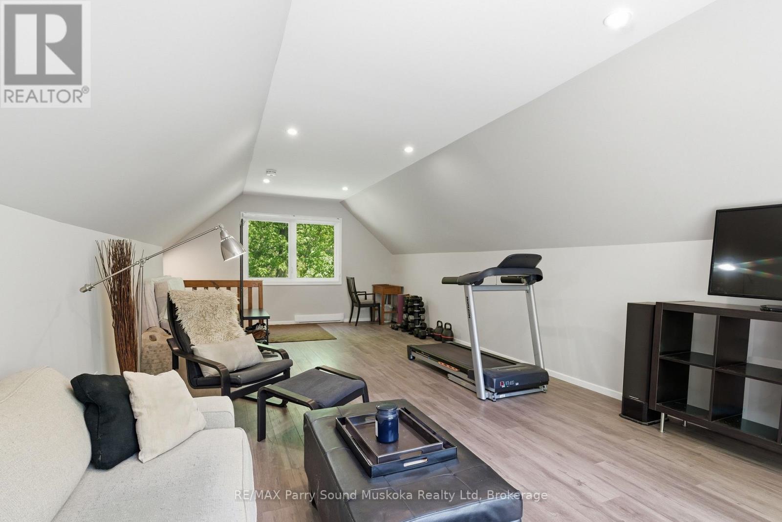 15 Elsasser Road Property Photo 38