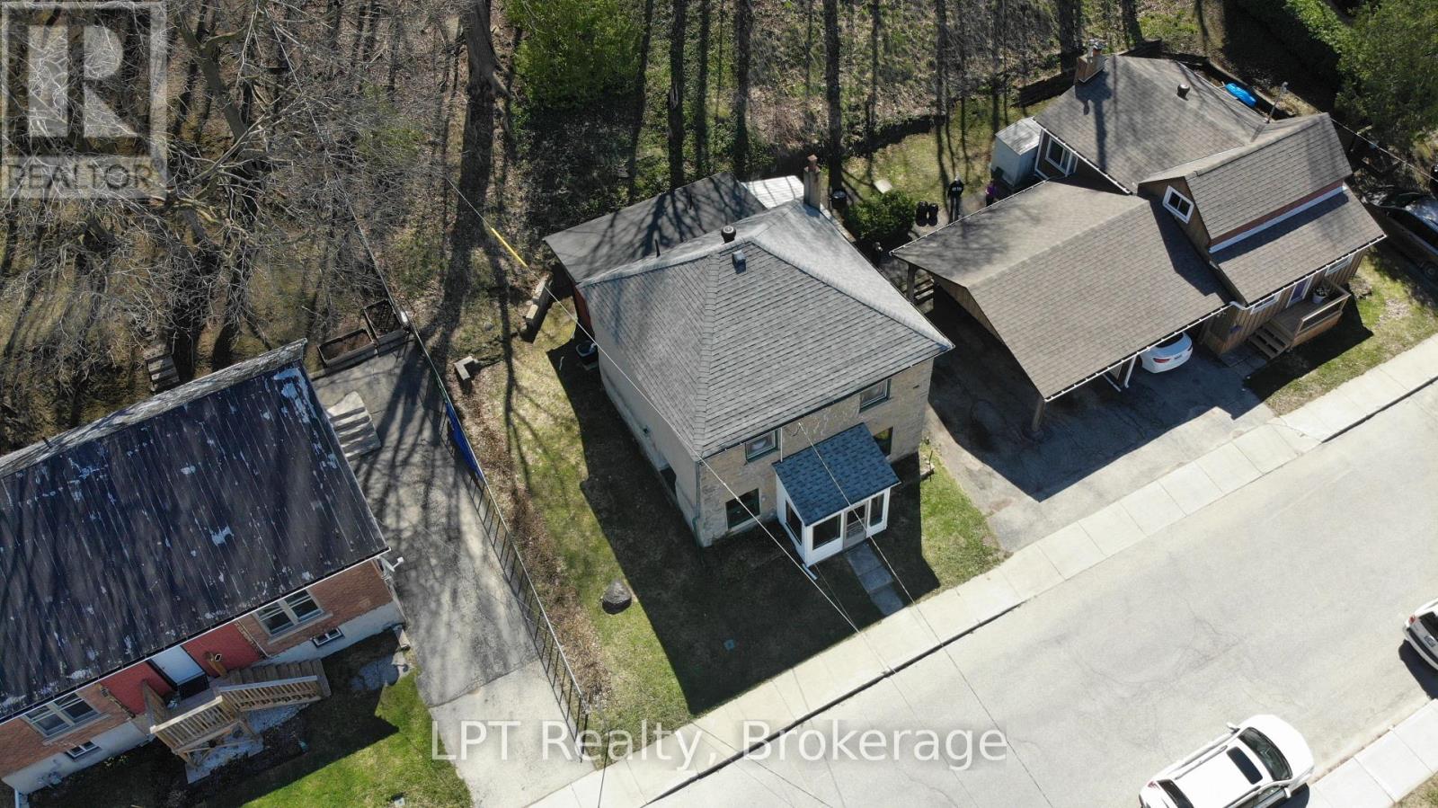 1671 4th Avenue E Property Photo 5