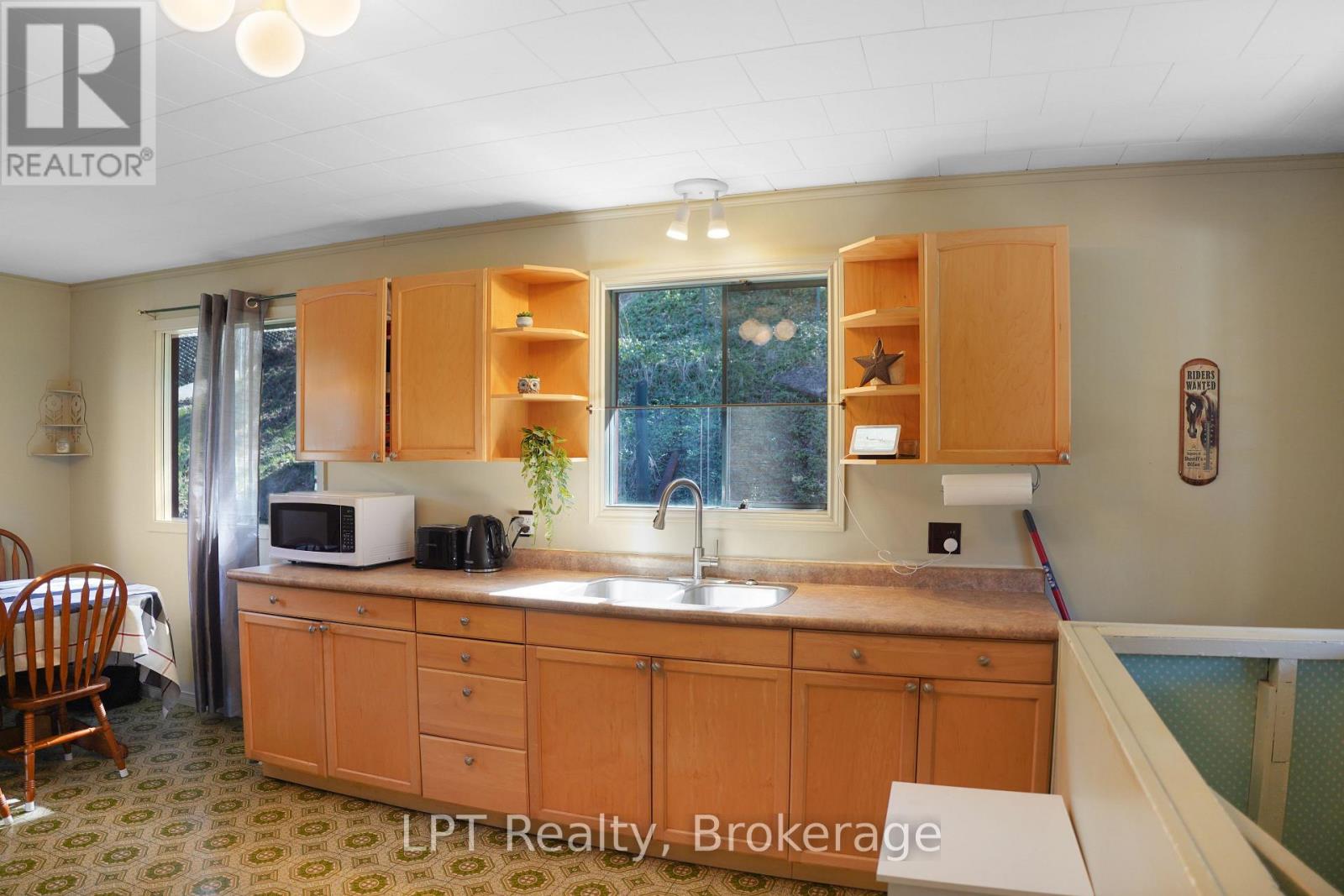 1671 4th Avenue E Property Photo 13