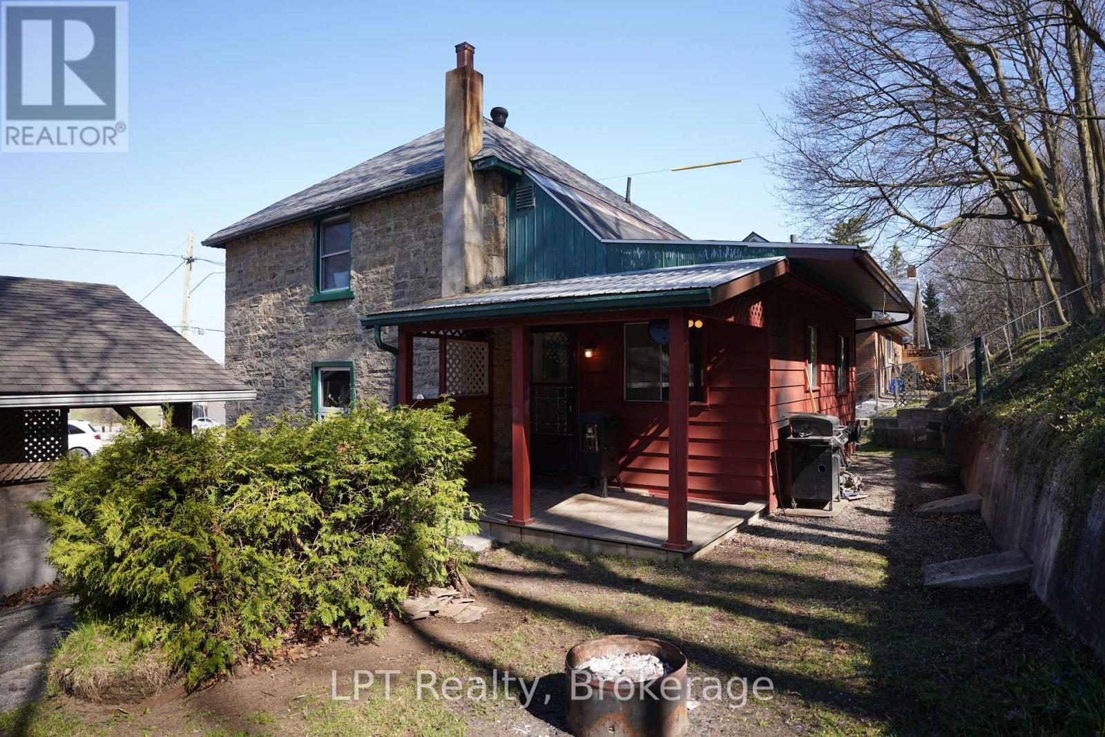 1671 4th Avenue E Property Photo 33