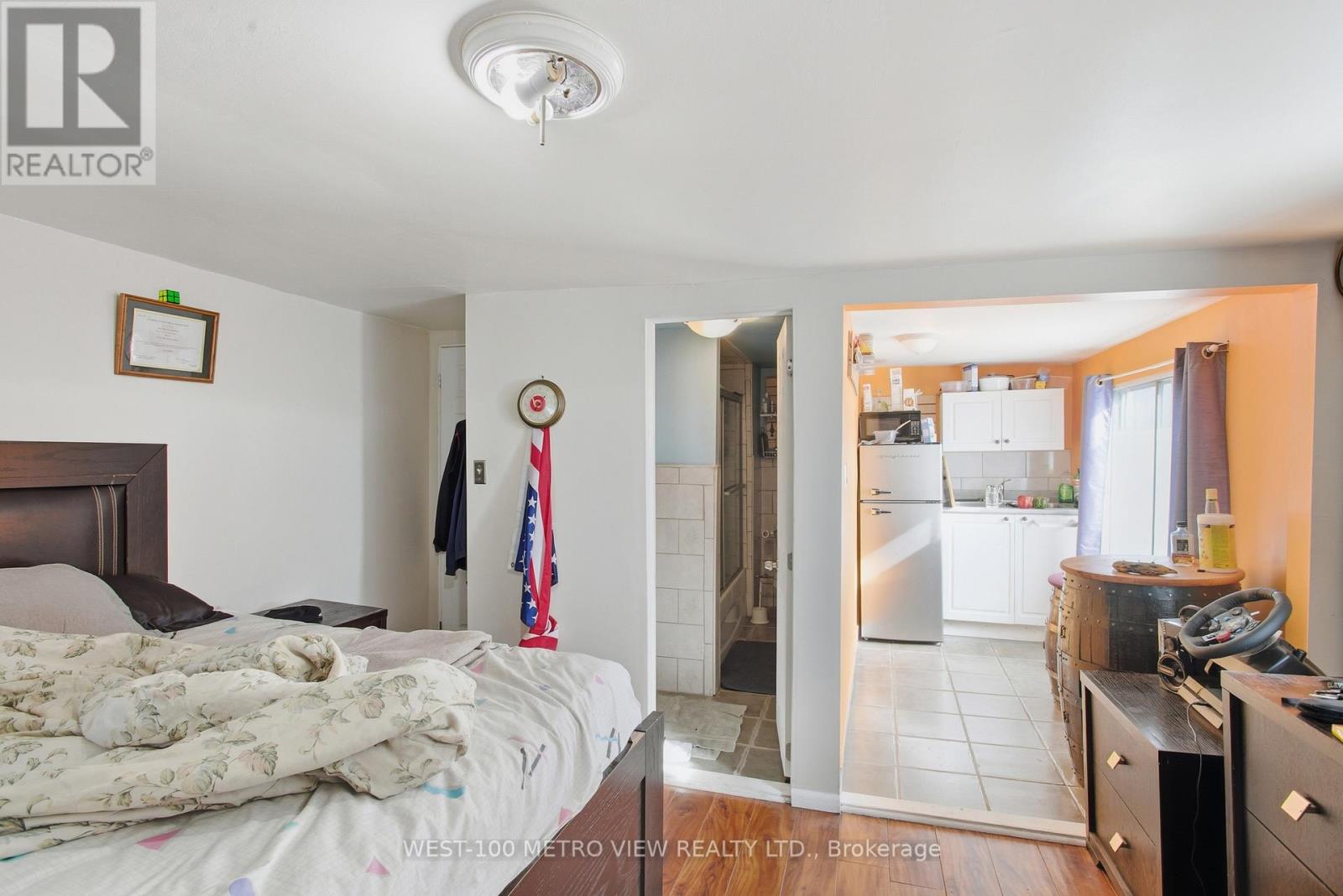597 Barton Street E Property Photo 17