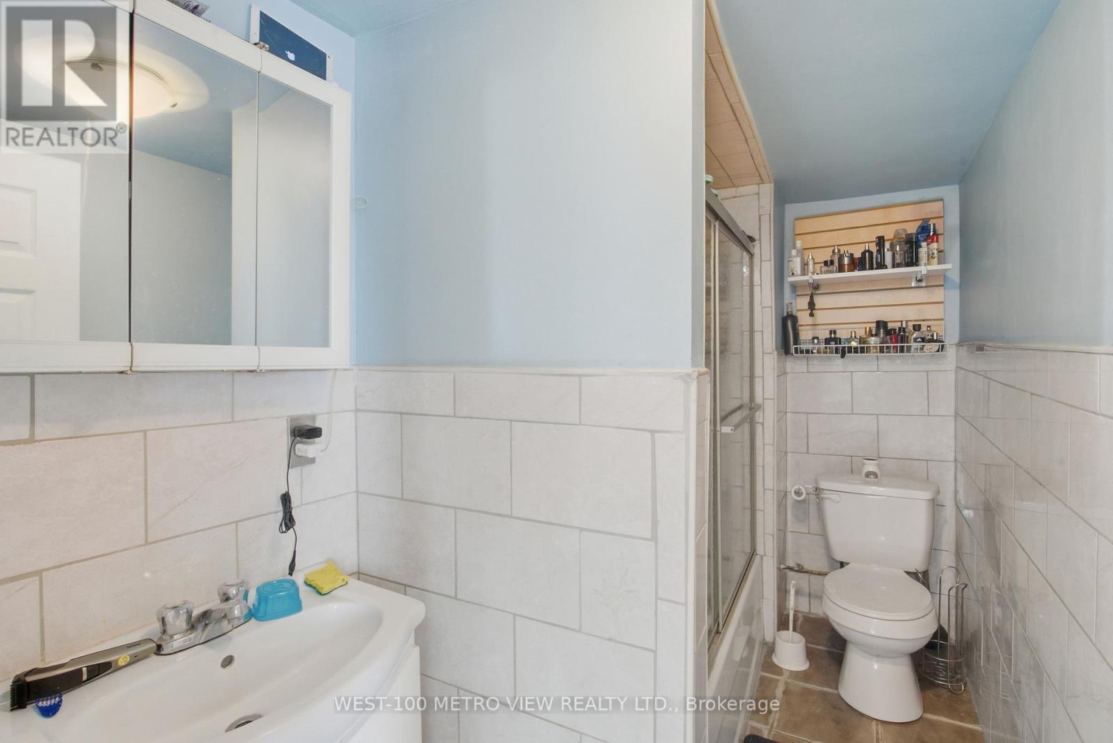 597 Barton Street E Property Photo 20