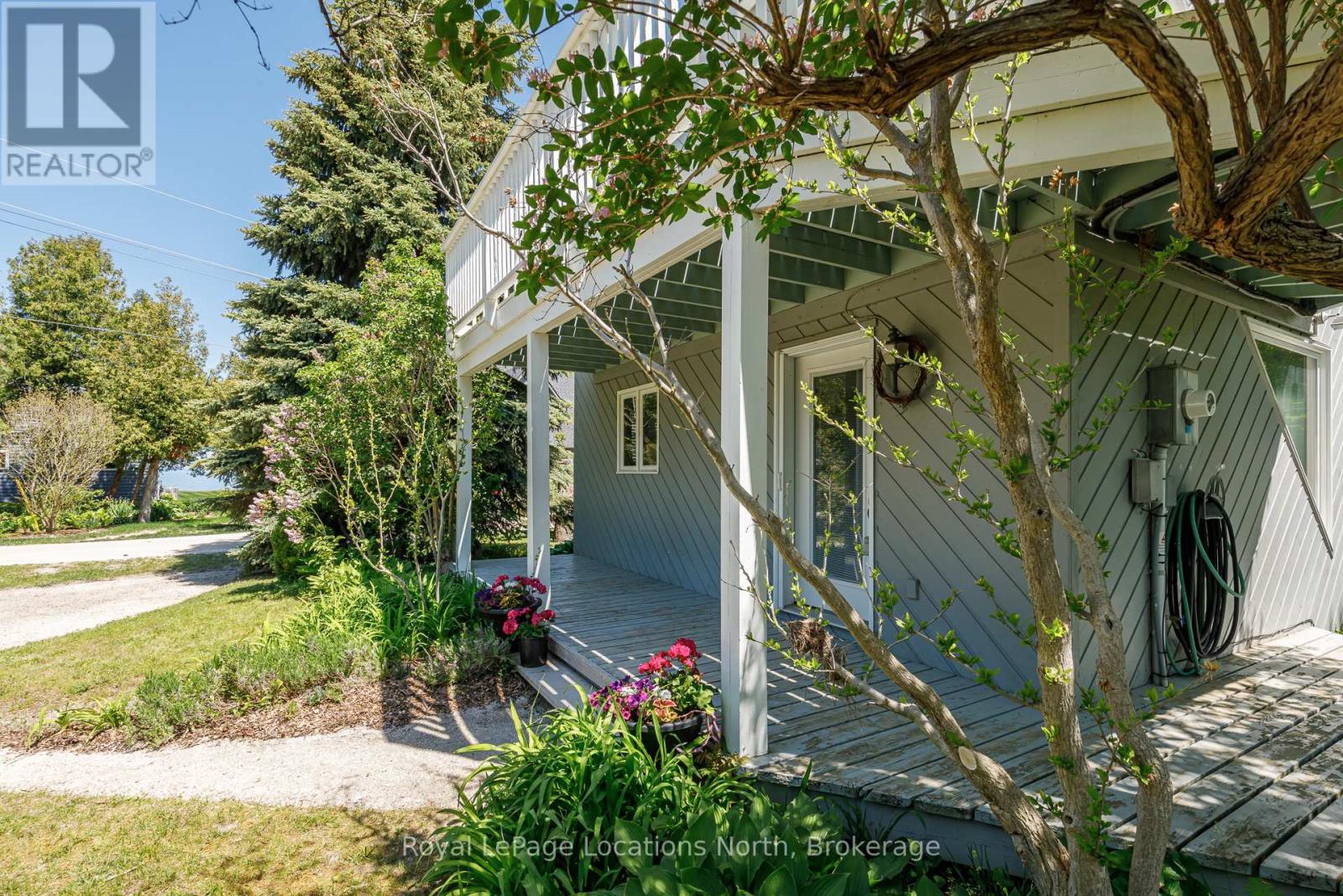 102 Fraser Crescent Property Photo 7