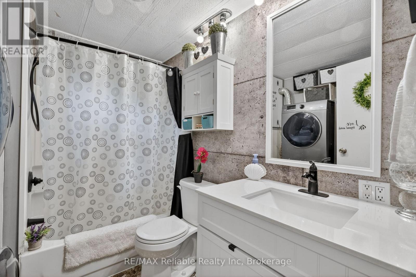 401 Sugar Maple Drive Property Photo 20