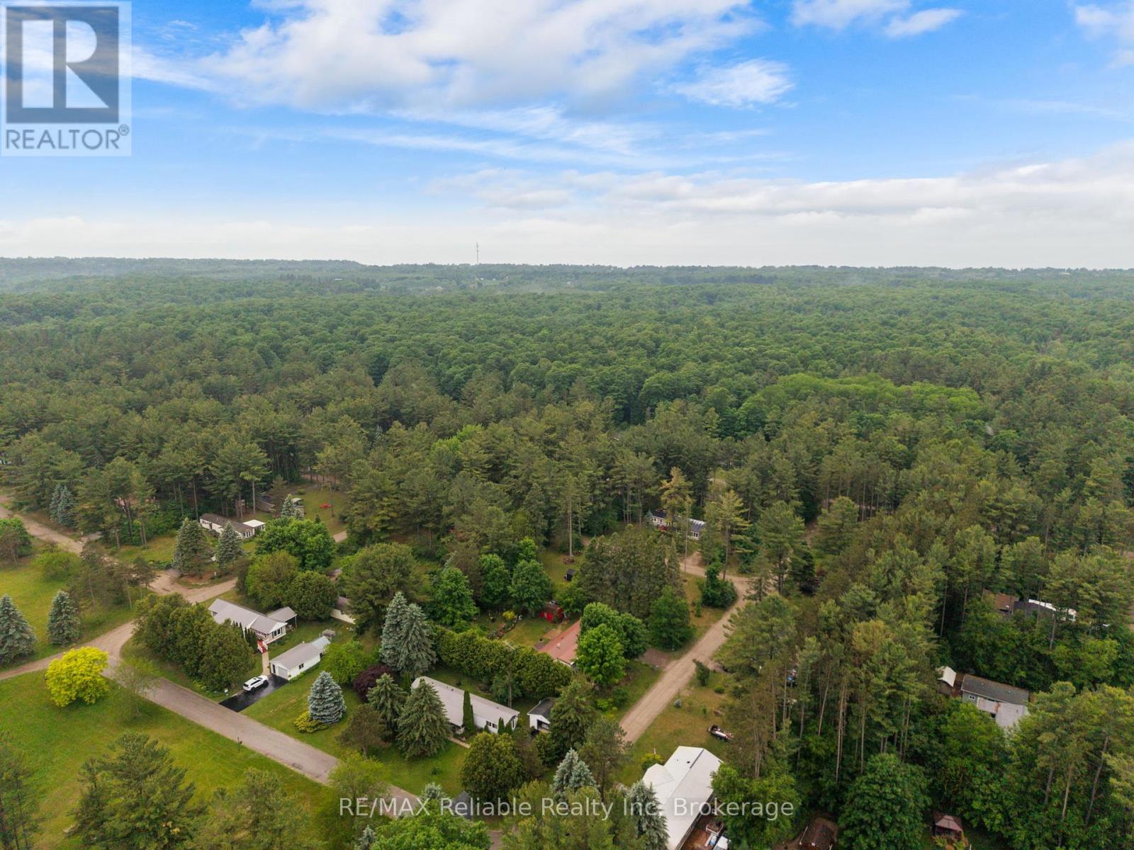 401 Sugar Maple Drive Property Photo 45