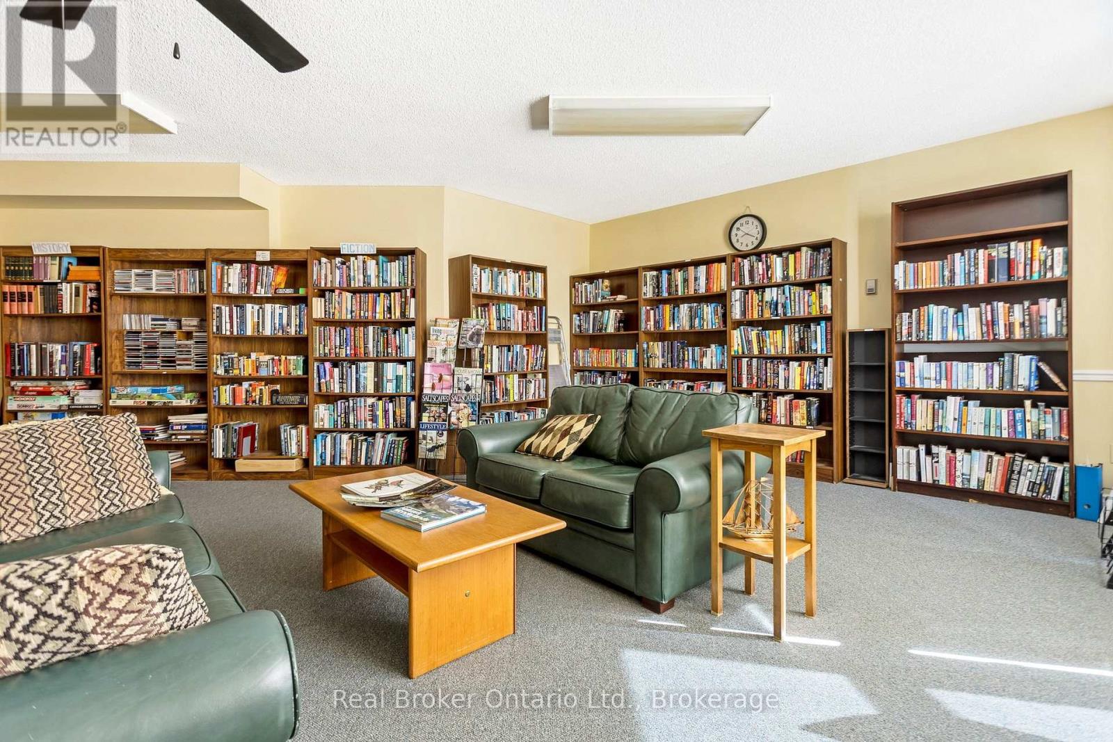 811 - 23 Woodlawn Road E Property Photo 42