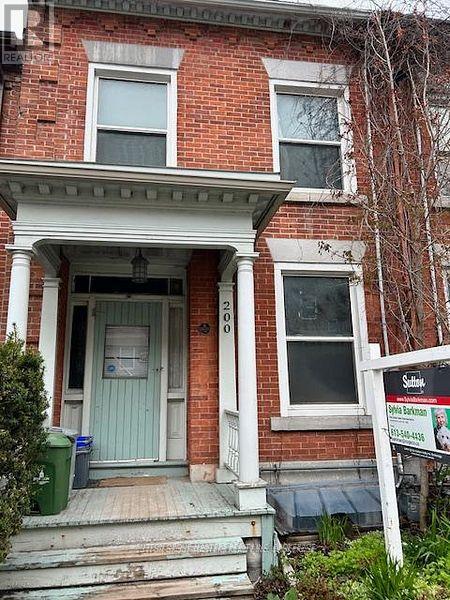 200 BAGOT STREET Property Photo 1