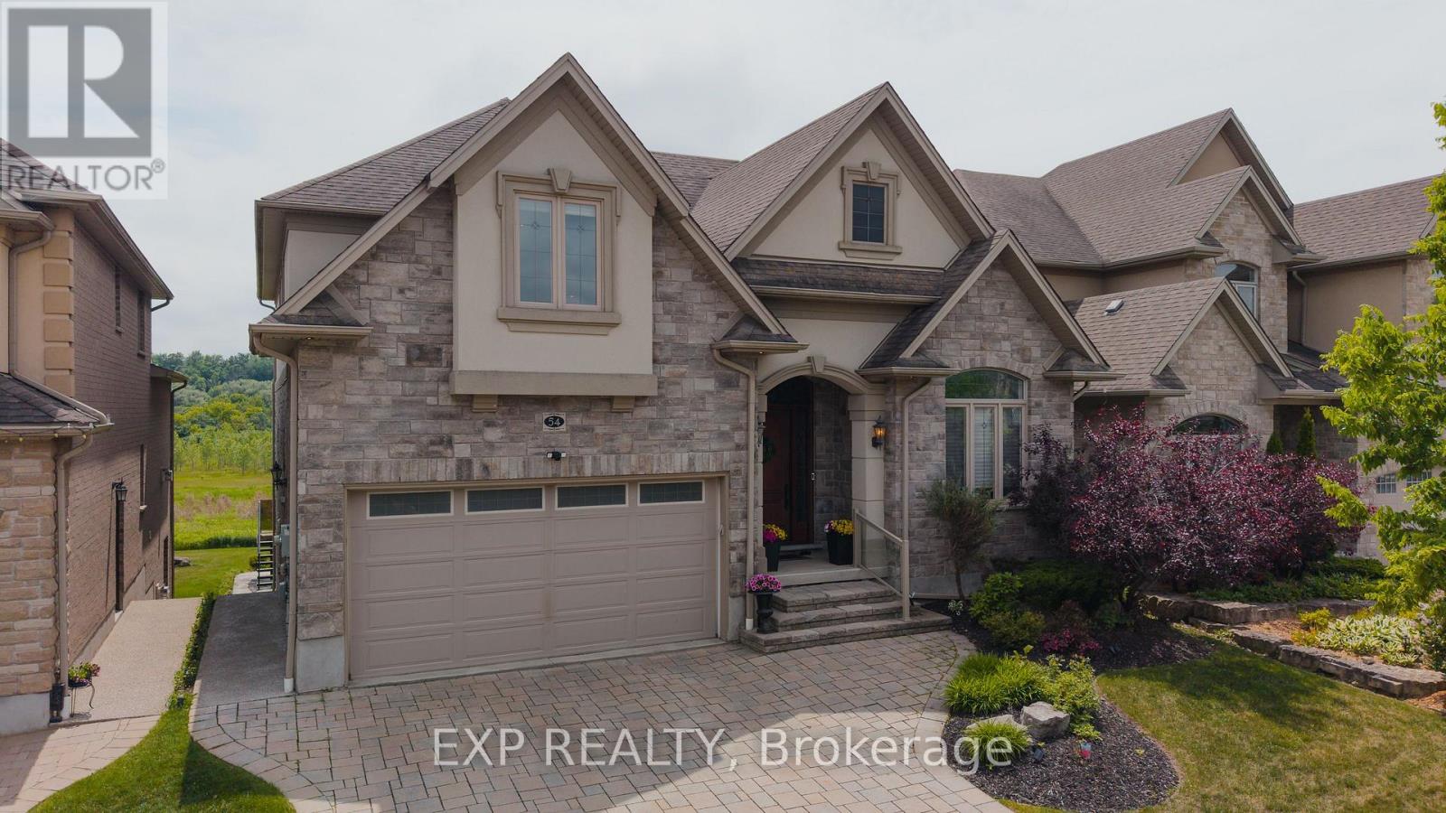 54 Paige Street Property Photo 1