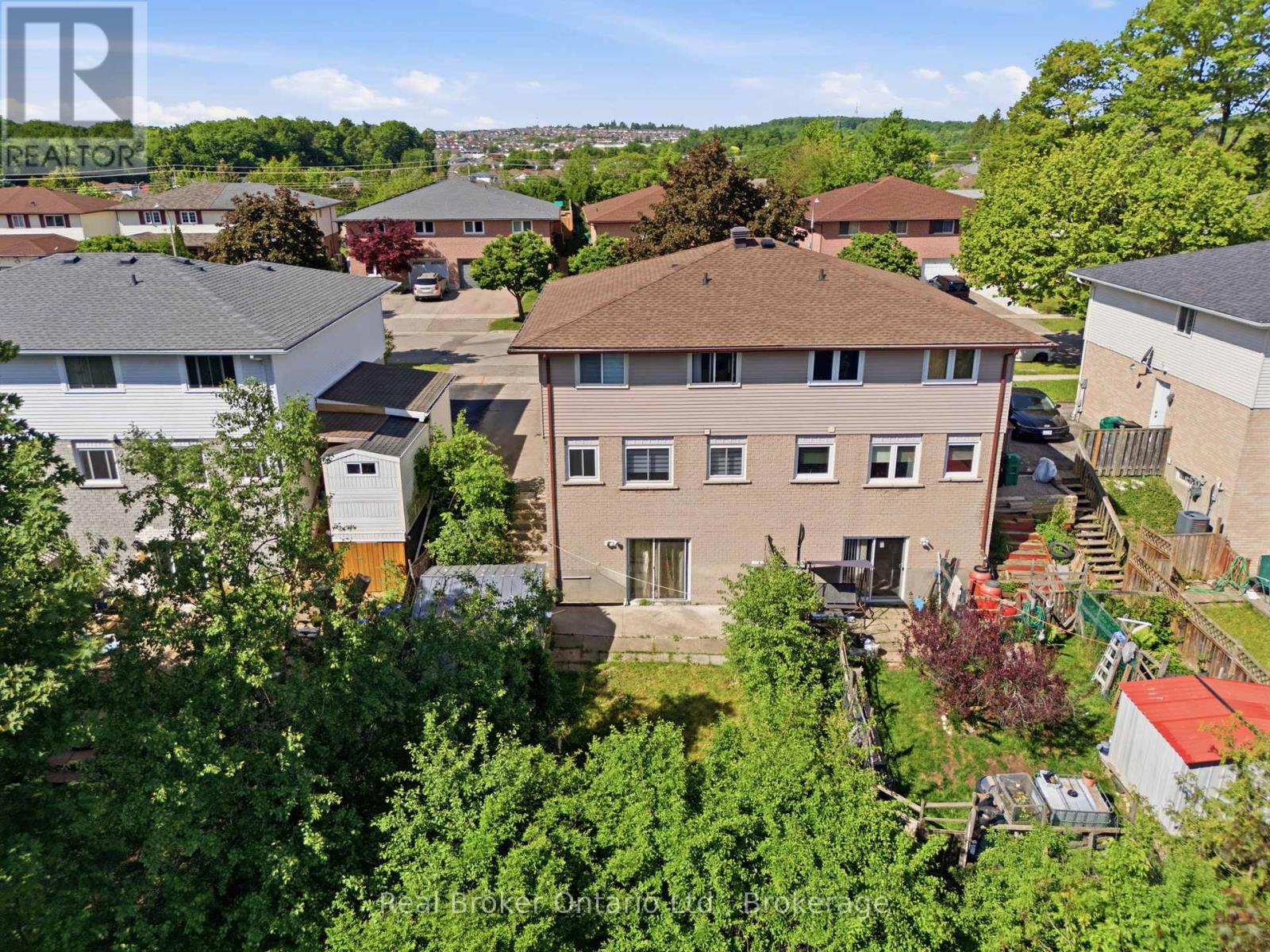 126 Dinison Crescent Property Photo 28
