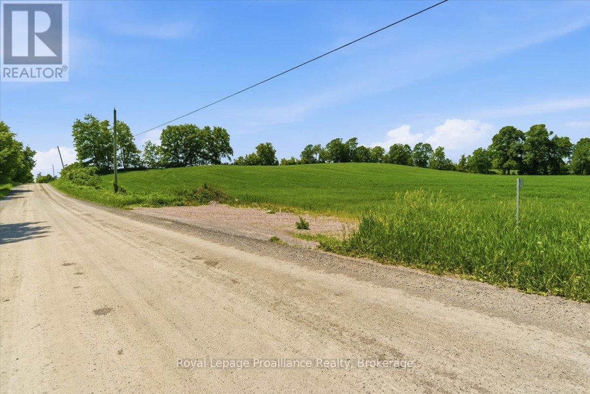 212 Countryman Road Property Photo 5