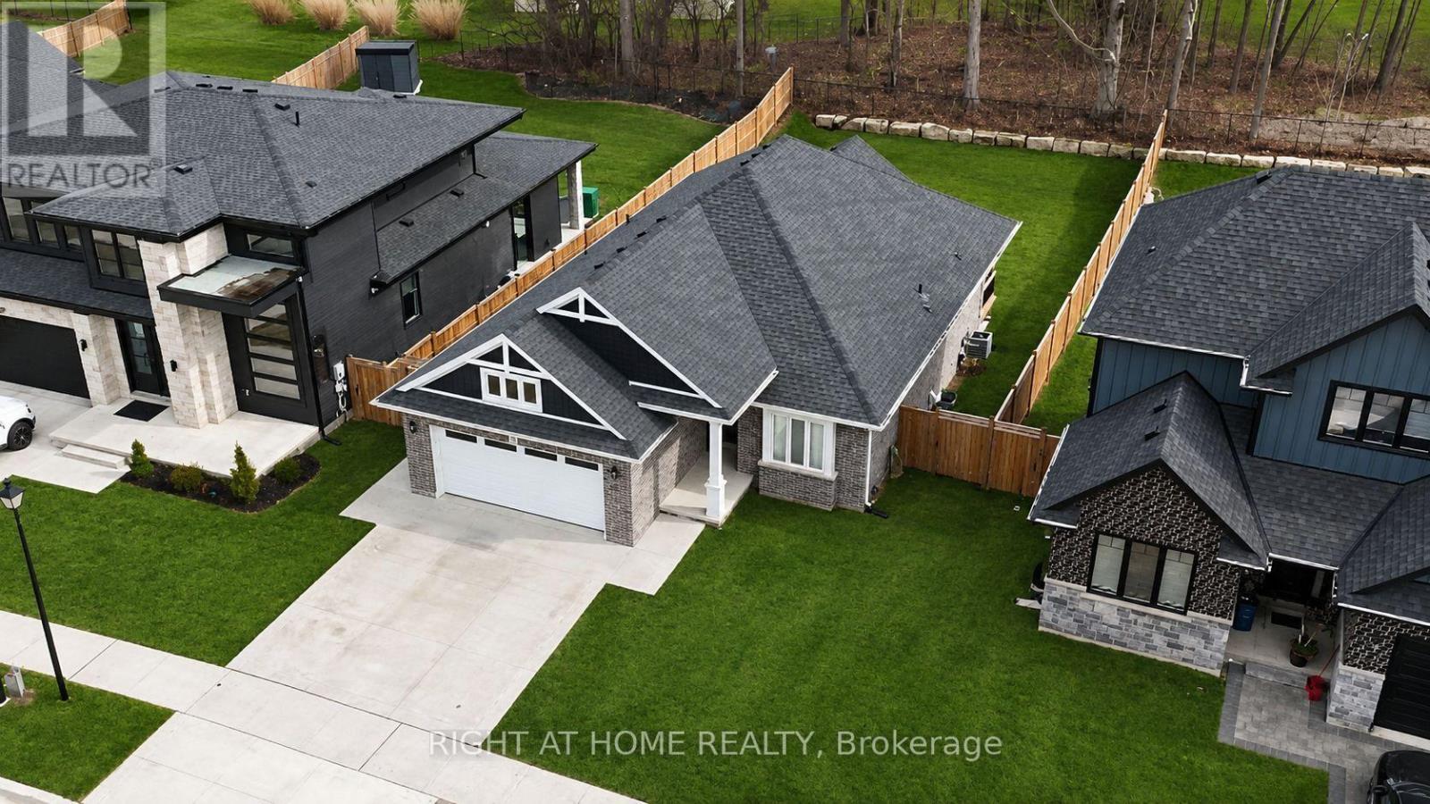 95 OPTIMIST DRIVE Property Photo 1