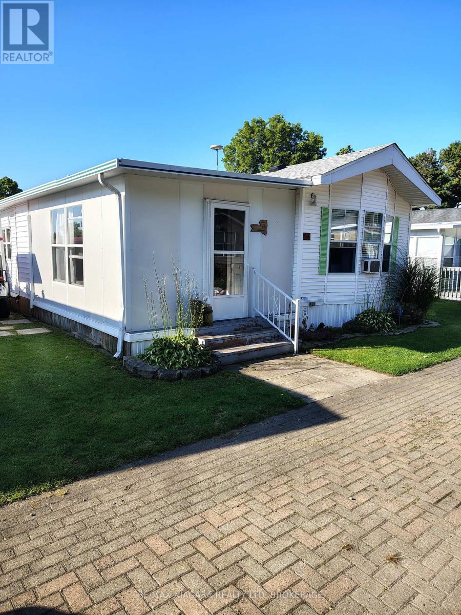 54 Quarry View Village Property Photo 1
