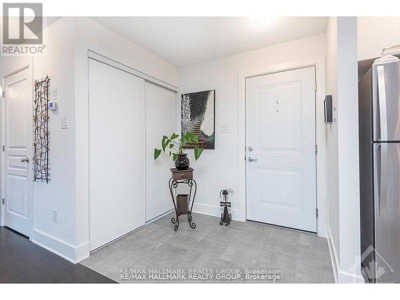 10 - 340 Tribeca Private Property Photo 4