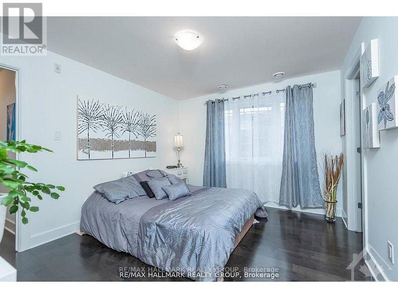10 - 340 Tribeca Private Property Photo 13