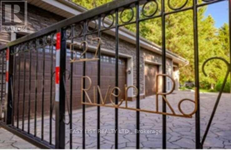 527 River Road Property Photo 7