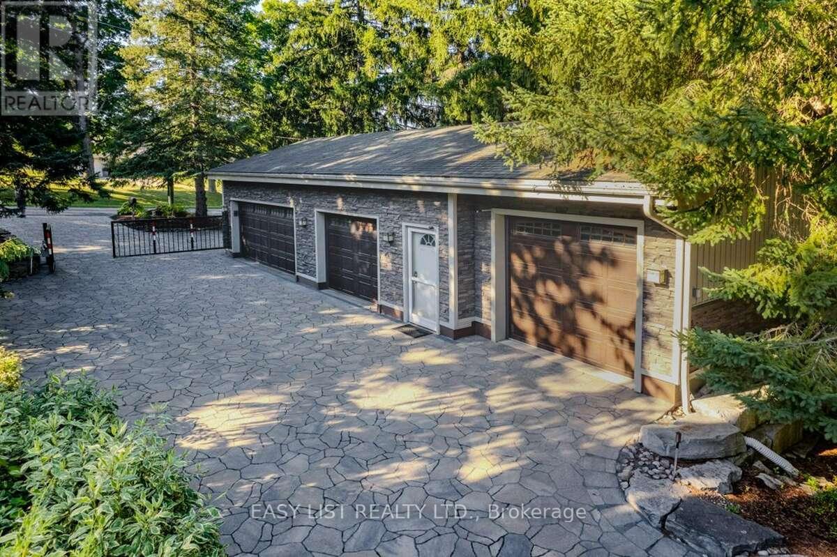 527 River Road Property Photo 8