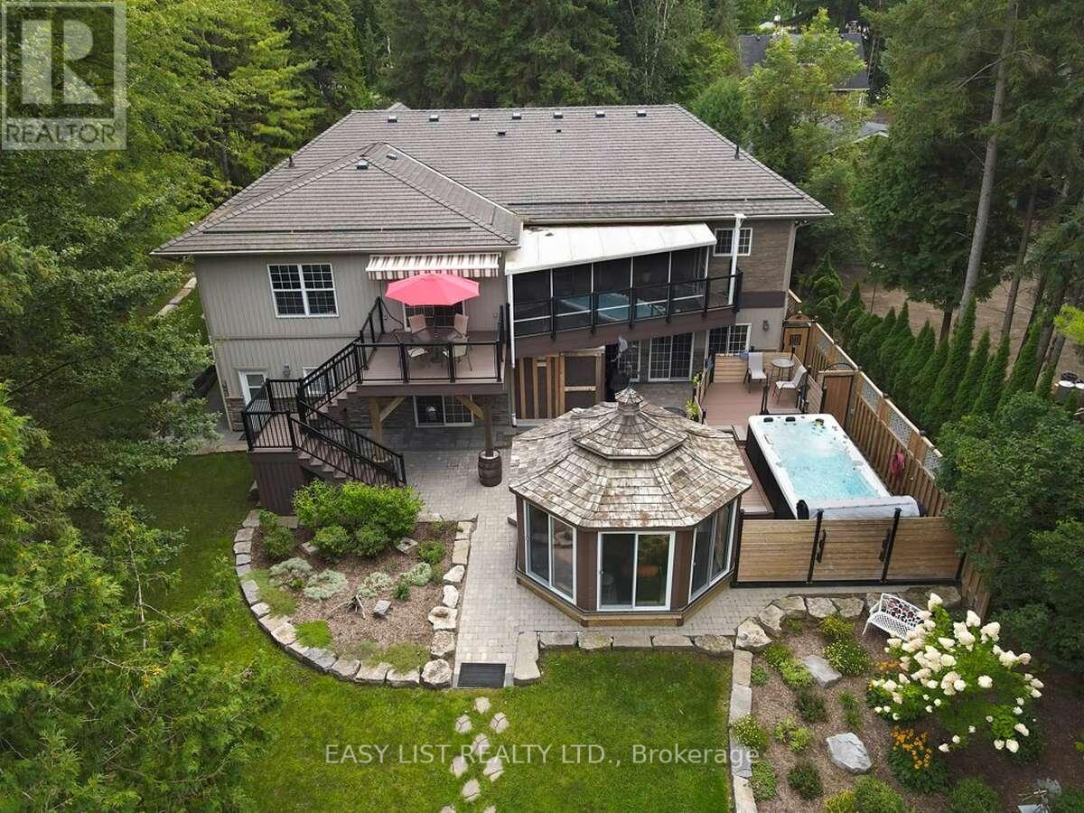 527 River Road Property Photo 12