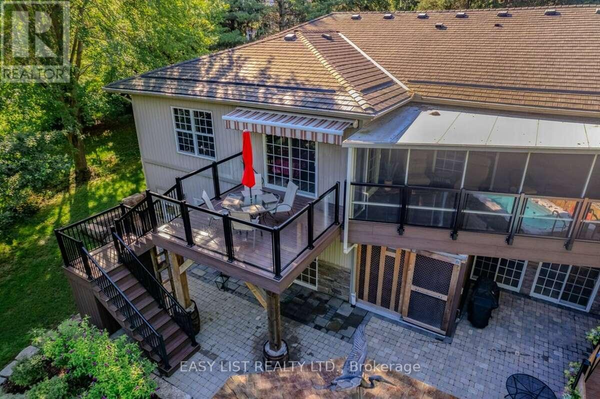 527 River Road Property Photo 13
