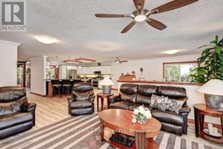 527 River Road Property Photo 28