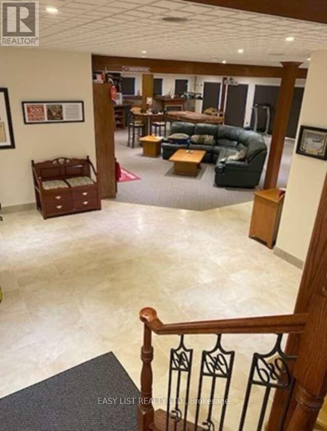 527 River Road Property Photo 40