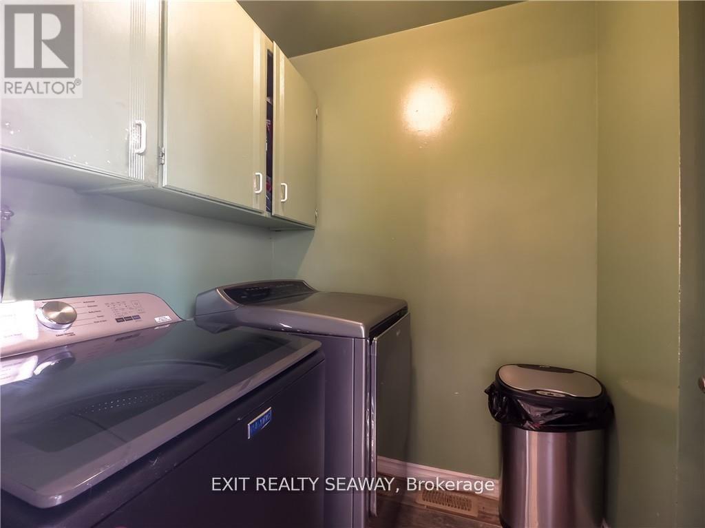 400 Lynwood Drive Property Photo 11
