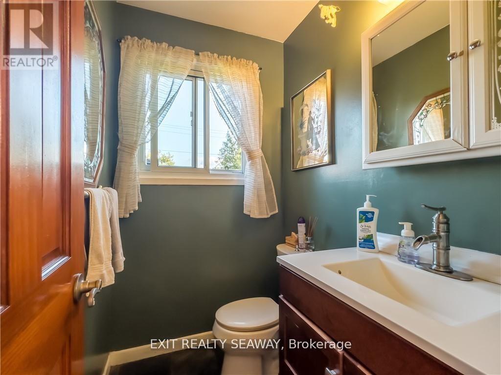 400 Lynwood Drive Property Photo 12