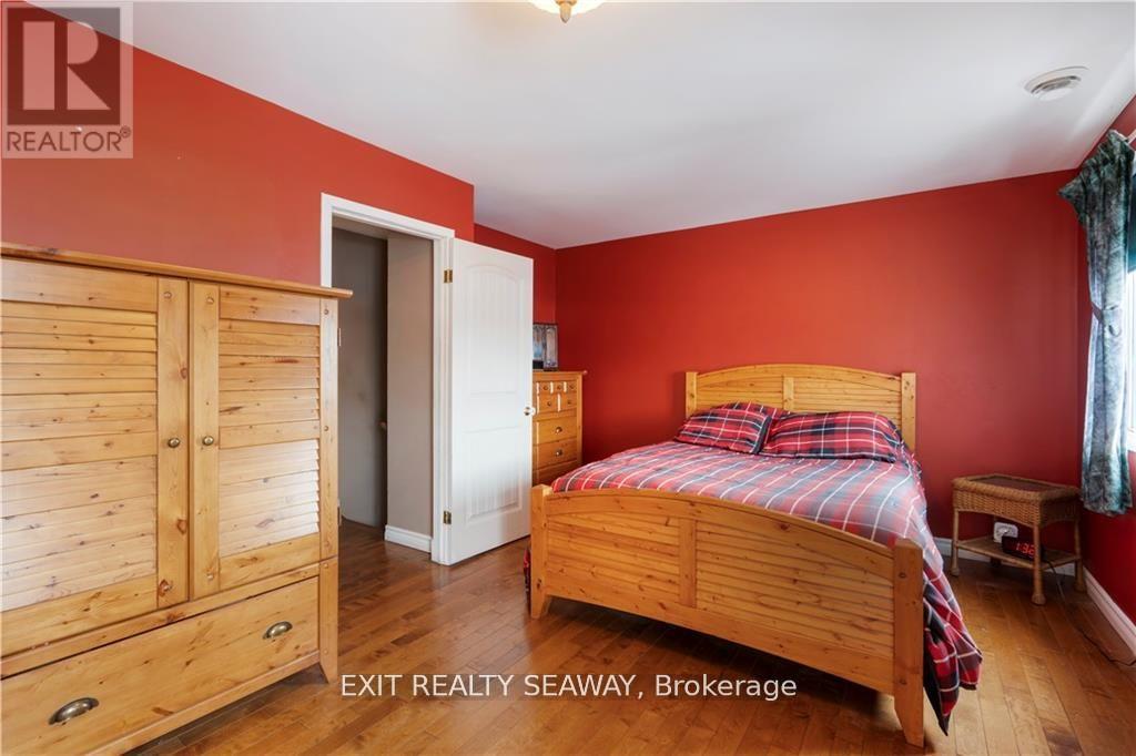 400 Lynwood Drive Property Photo 14