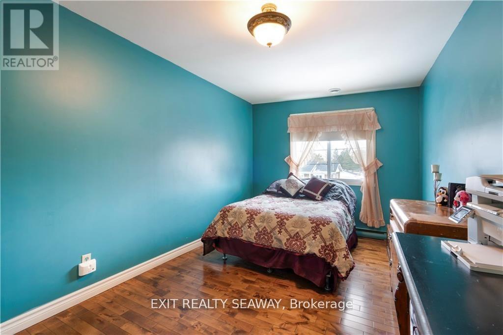 400 Lynwood Drive Property Photo 15