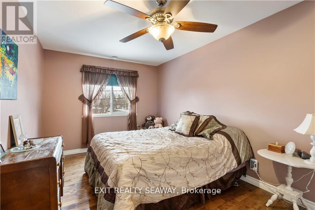 400 Lynwood Drive Property Photo 16