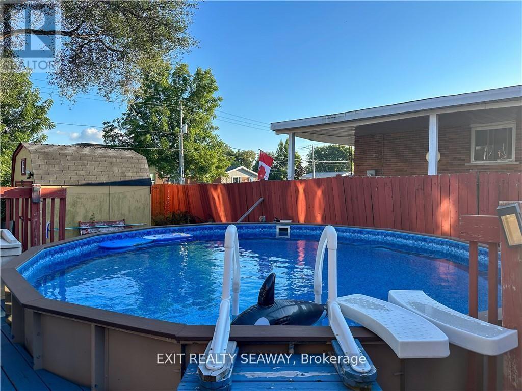 400 Lynwood Drive Property Photo 24