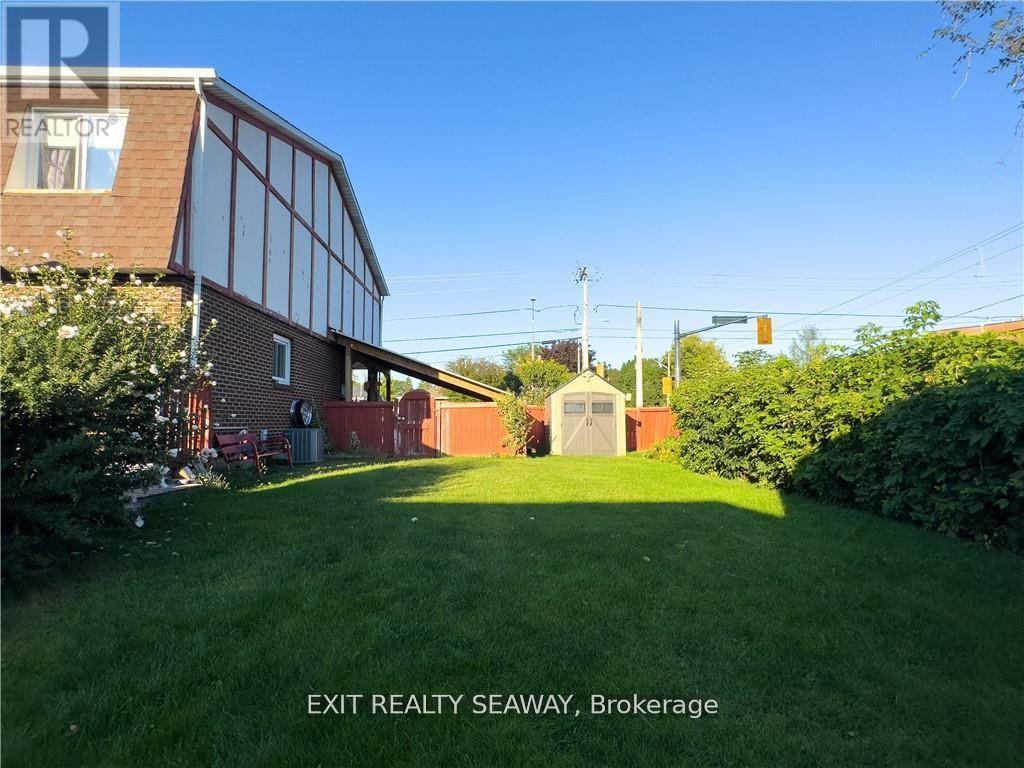 400 Lynwood Drive Property Photo 25