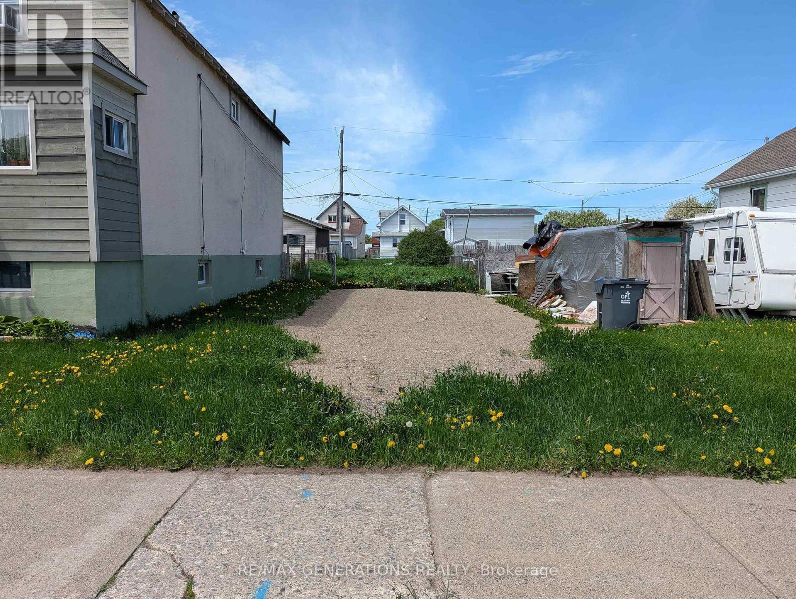 833 MCINTOSH STREET