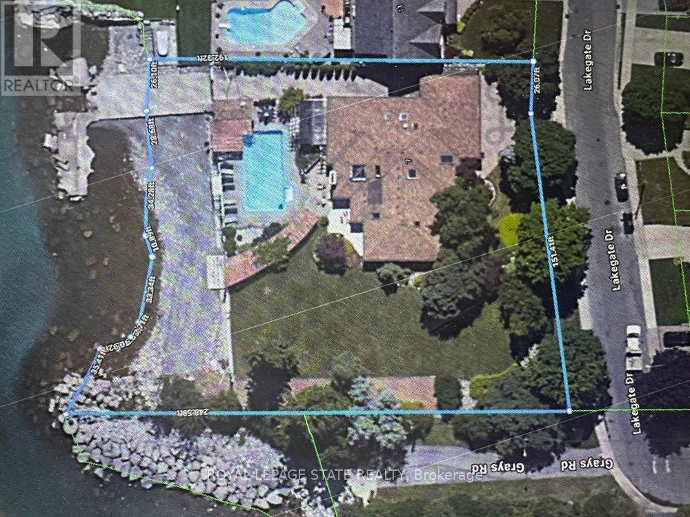 7 Lakegate Drive Property Photo 49