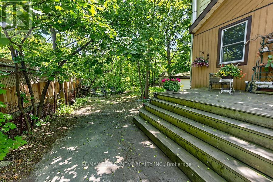 104 Teal Avenue Property Photo 33