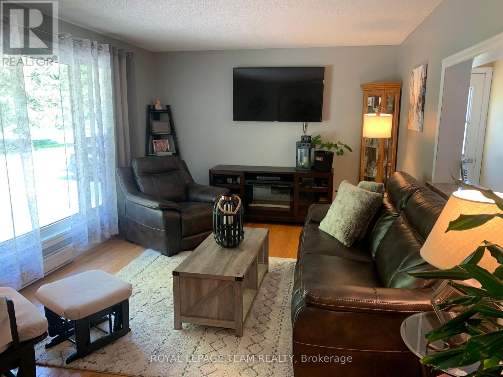 690 Limerick Road Property Photo 2
