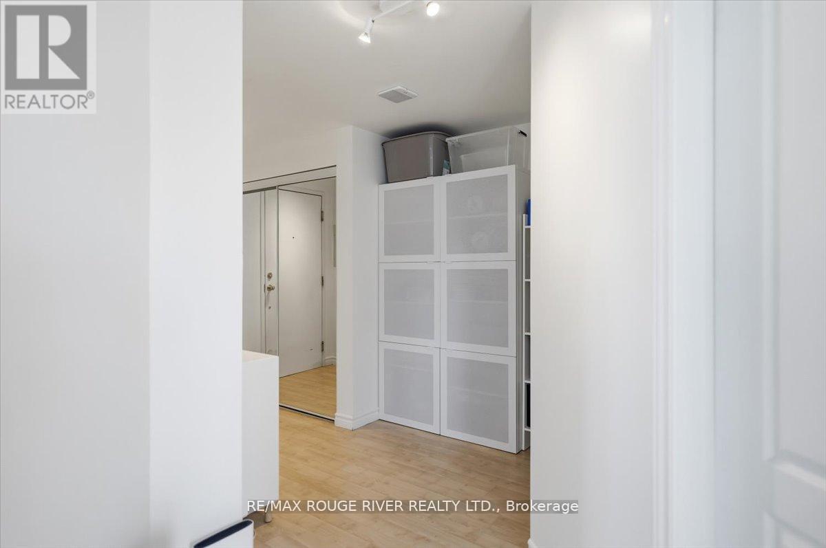 1401 - 135 James Street S Property Photo 9