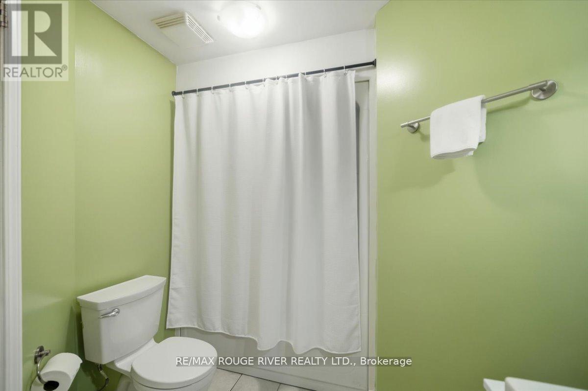 1401 - 135 James Street S Property Photo 27