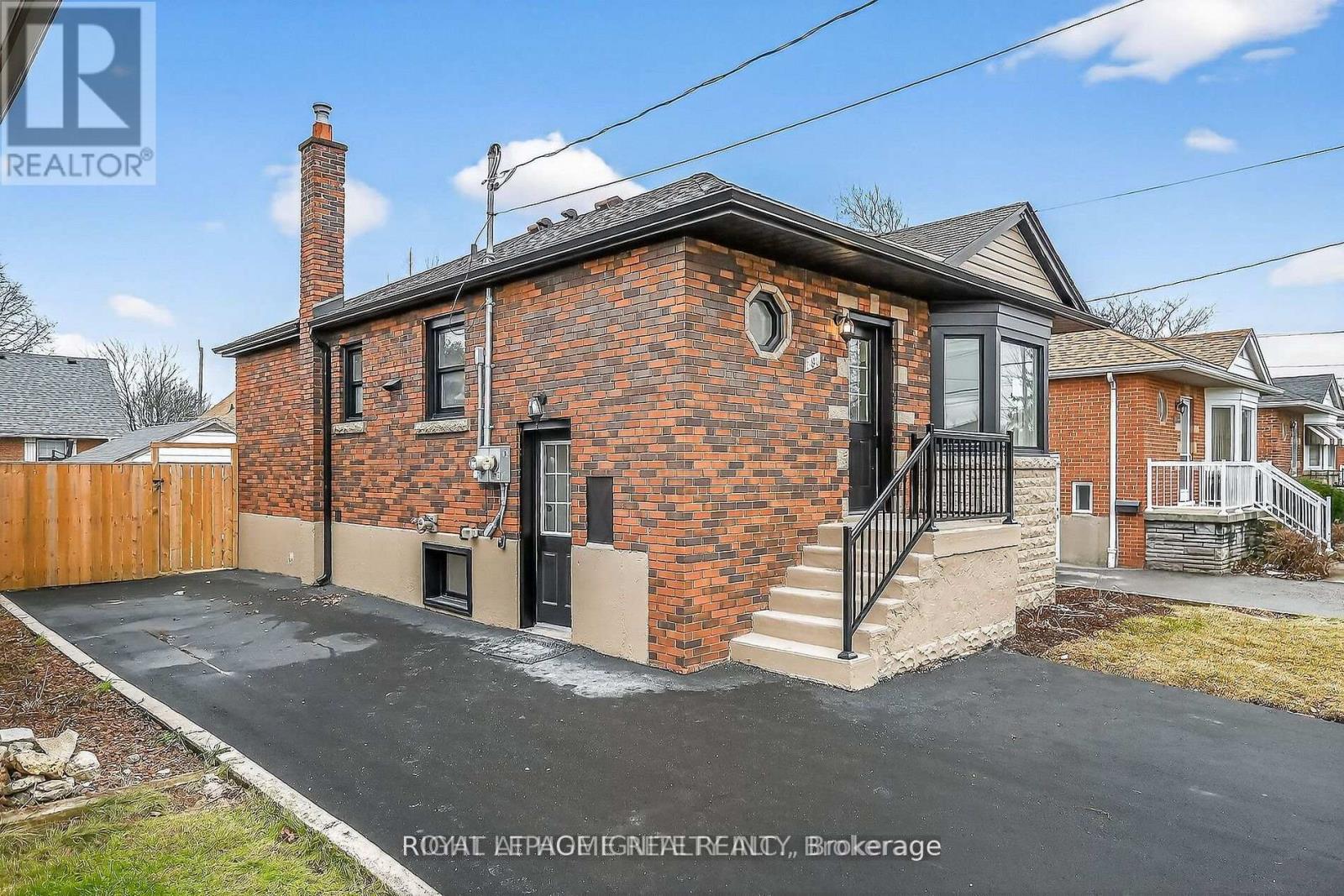 191 East 32nd Street Property Photo 3
