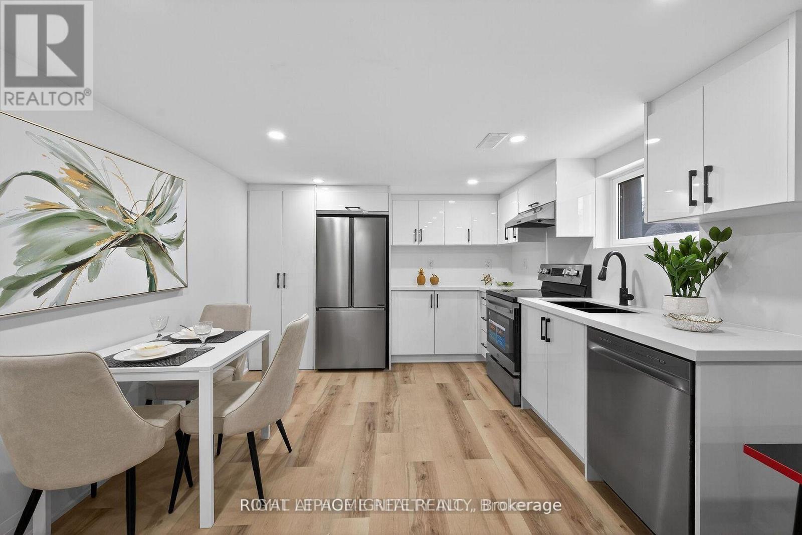 191 East 32nd Street Property Photo 8