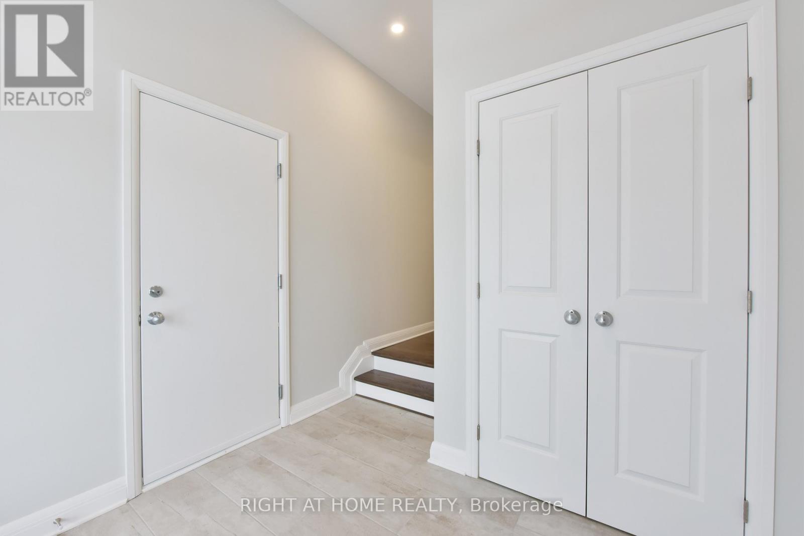 312 Wigwas Street Property Photo 3