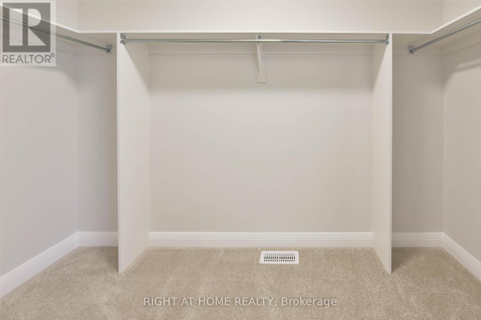312 Wigwas Street Property Photo 21
