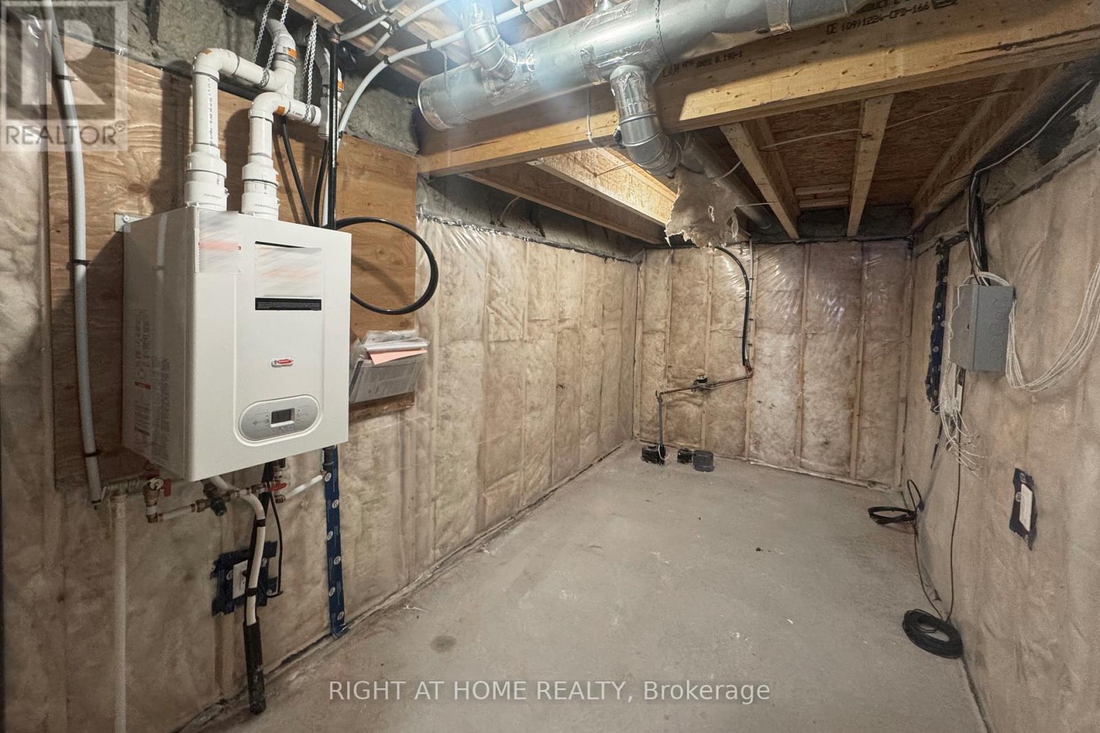 312 Wigwas Street Property Photo 30