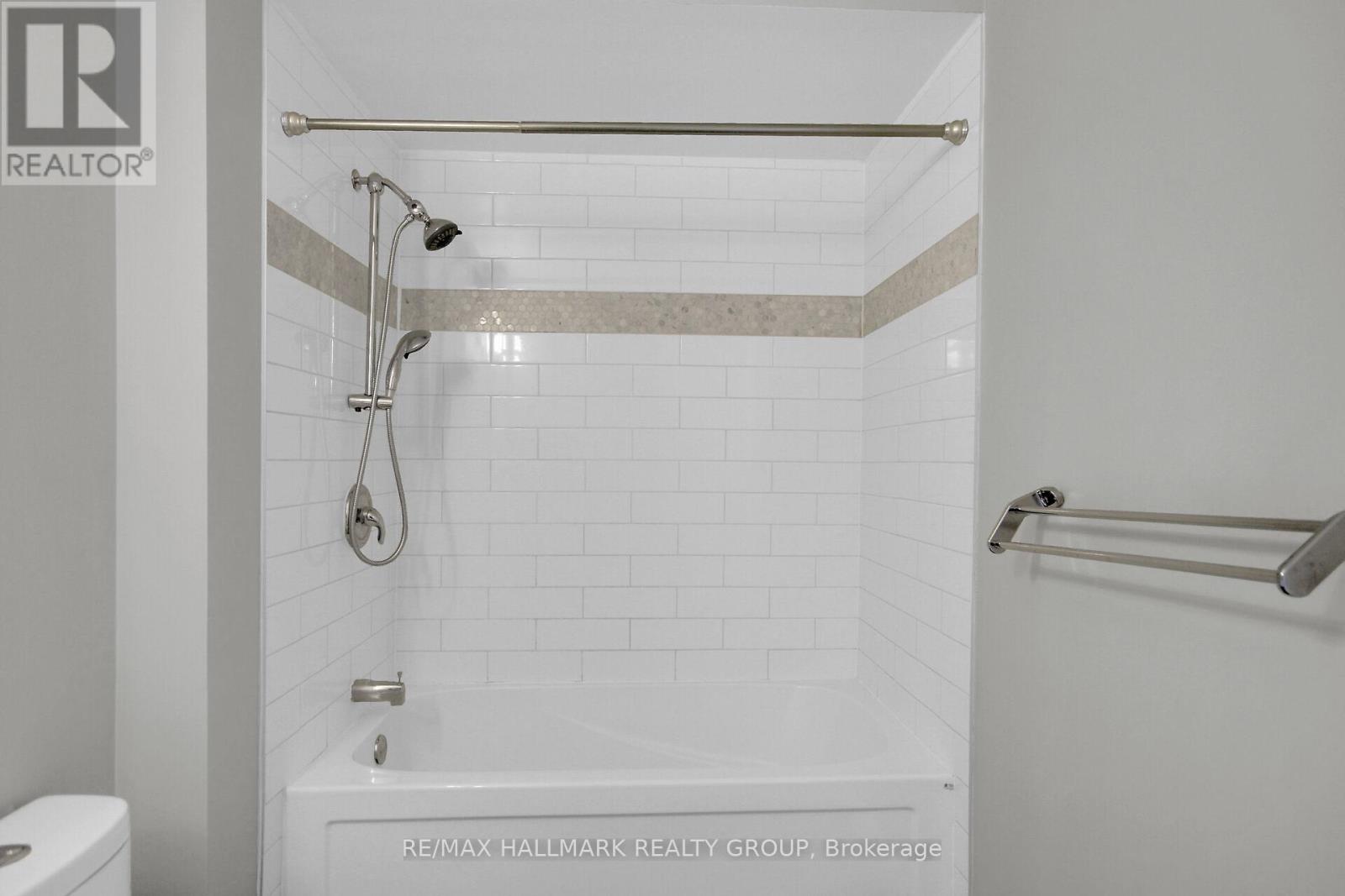 13 Coolspring Crescent Property Photo 15