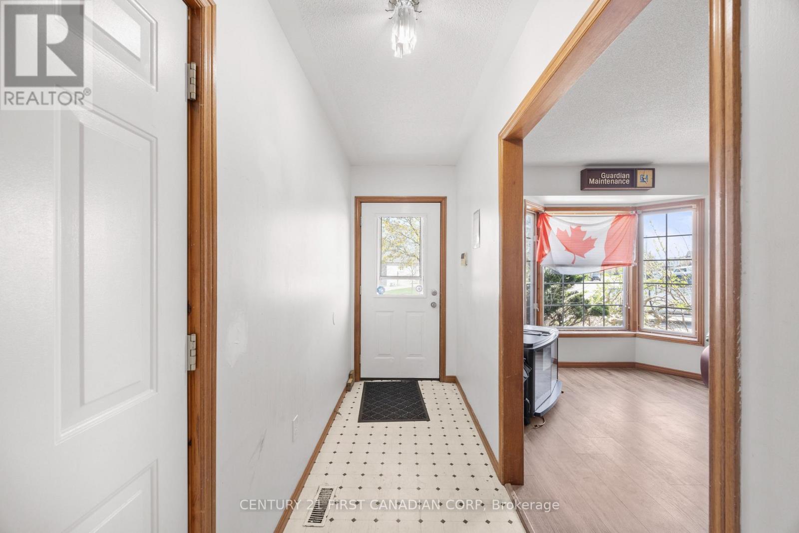 351 Fleming Drive Property Photo 3