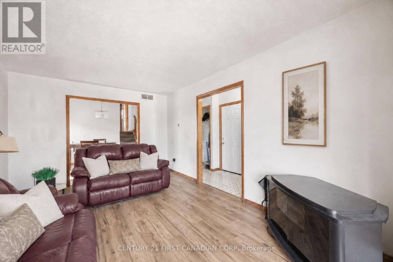 351 Fleming Drive Property Photo 5