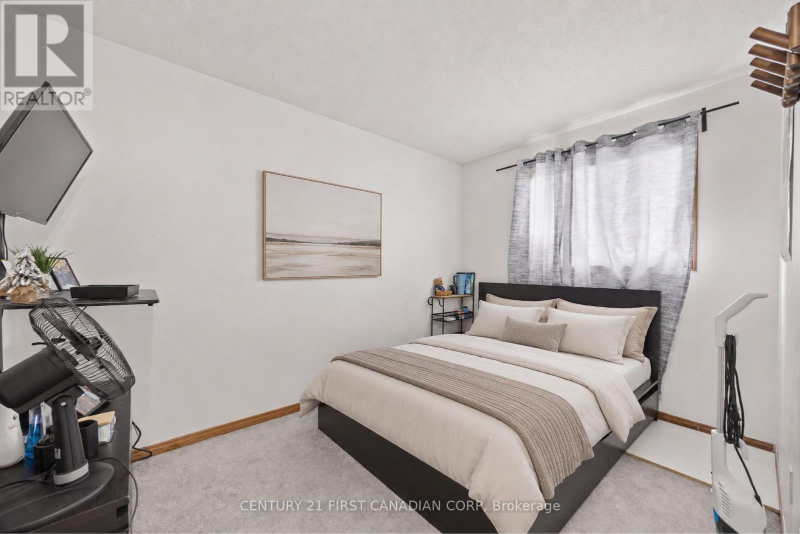 351 Fleming Drive Property Photo 9
